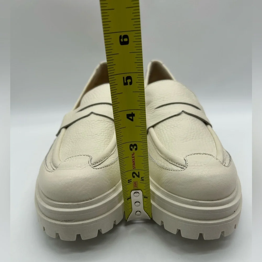 Beautiisoles by Robyn Shreiber Freddie Loafers Size 12 Off White Leather NWB
